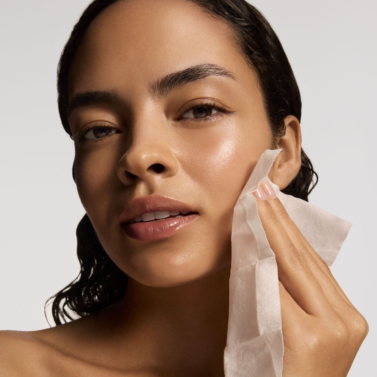 iS Clincal Extra Strength Active Peel Brightening System